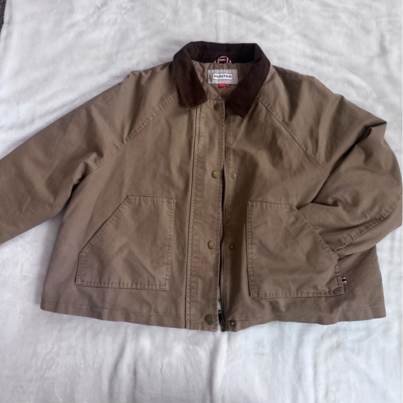 Hunter Jackets & Blazers - Hunter Brown and Tan Quilted Barn Jacket with Corduroy Collar